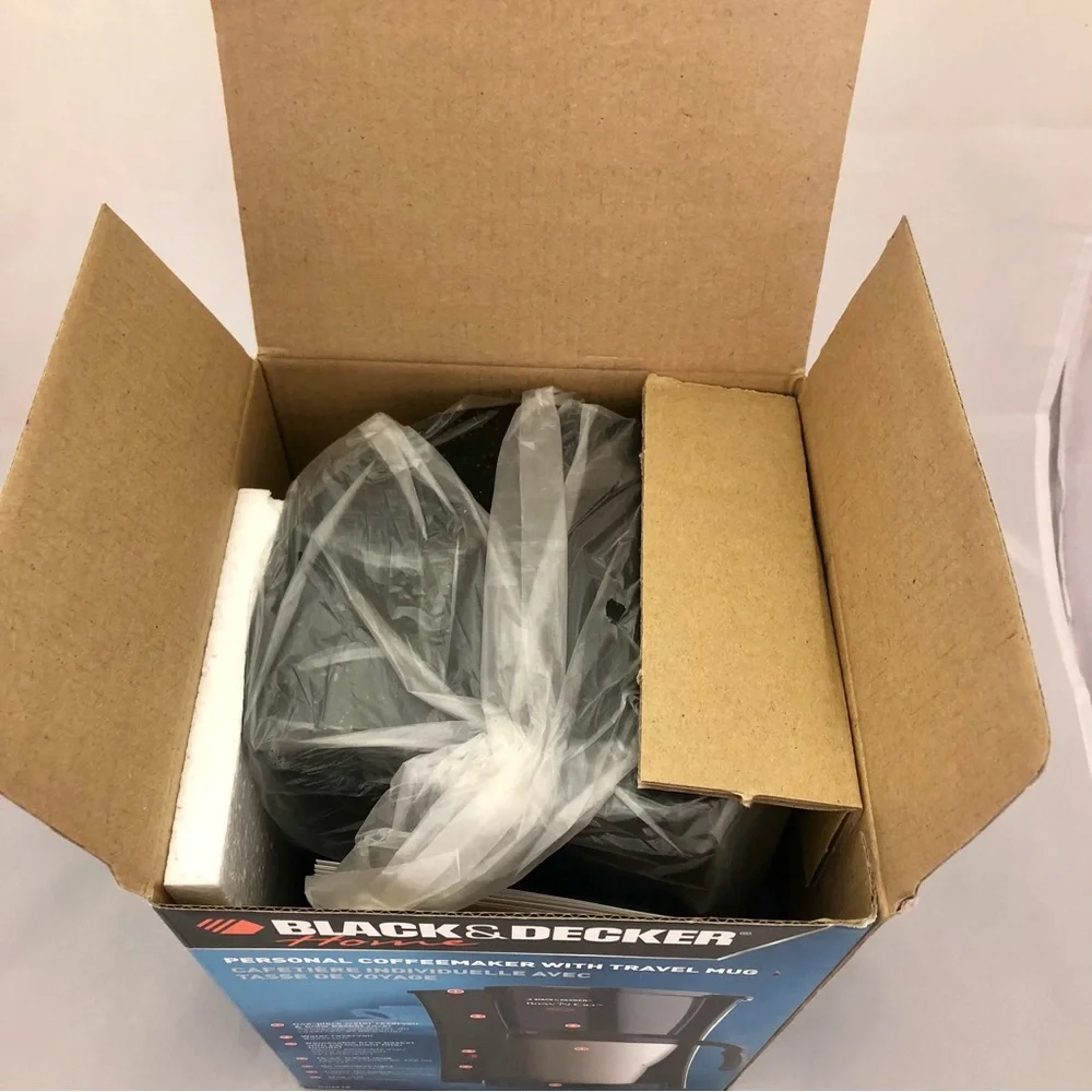 Black & Decker Home Personal Coffeemaker with White Travel Mug